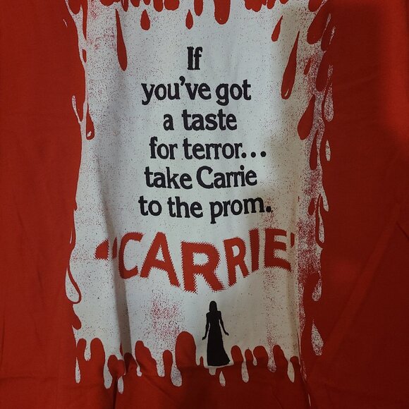 Carrie T Shirt - Stephen King Sissy Spacek Brian De Palma Fright Rags Horror - Picture 3 of 4